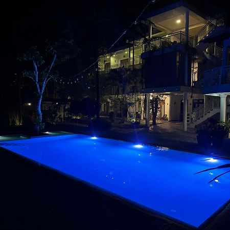 French Garden แคนดี้ ภายนอก รูปภาพ